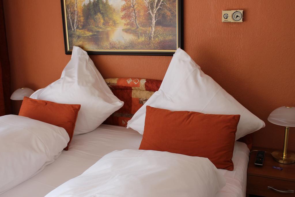 Legend Hotel Biebesheim am Rhein Rom bilde