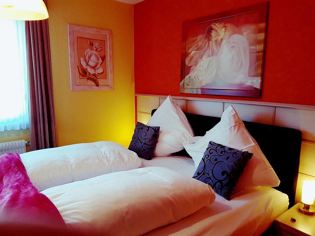 Legend Hotel Biebesheim am Rhein Eksteriør bilde