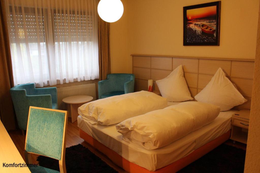 Legend Hotel Biebesheim am Rhein Rom bilde